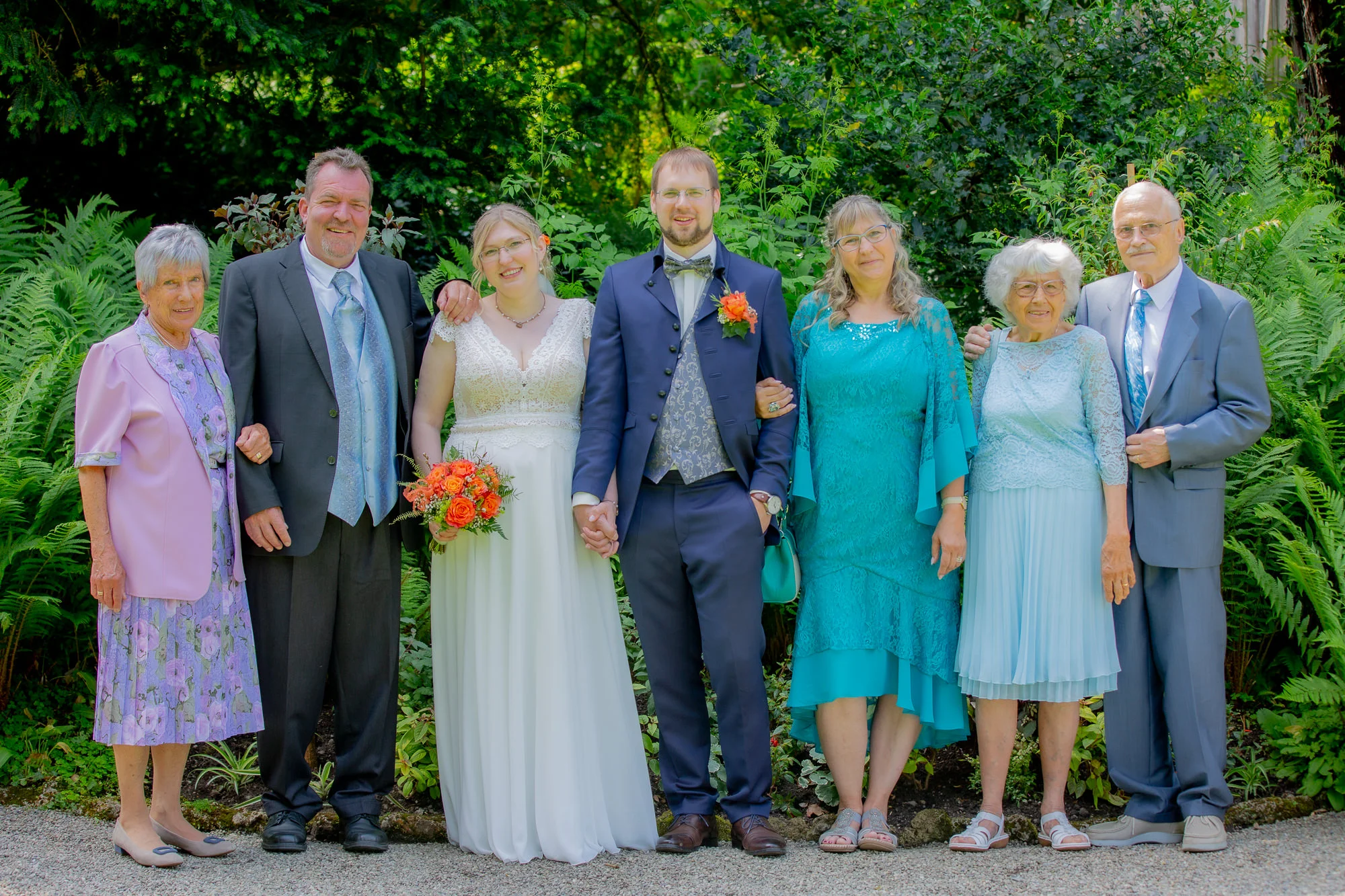 hochzeit-schlosspark-andelfingen-19.webp