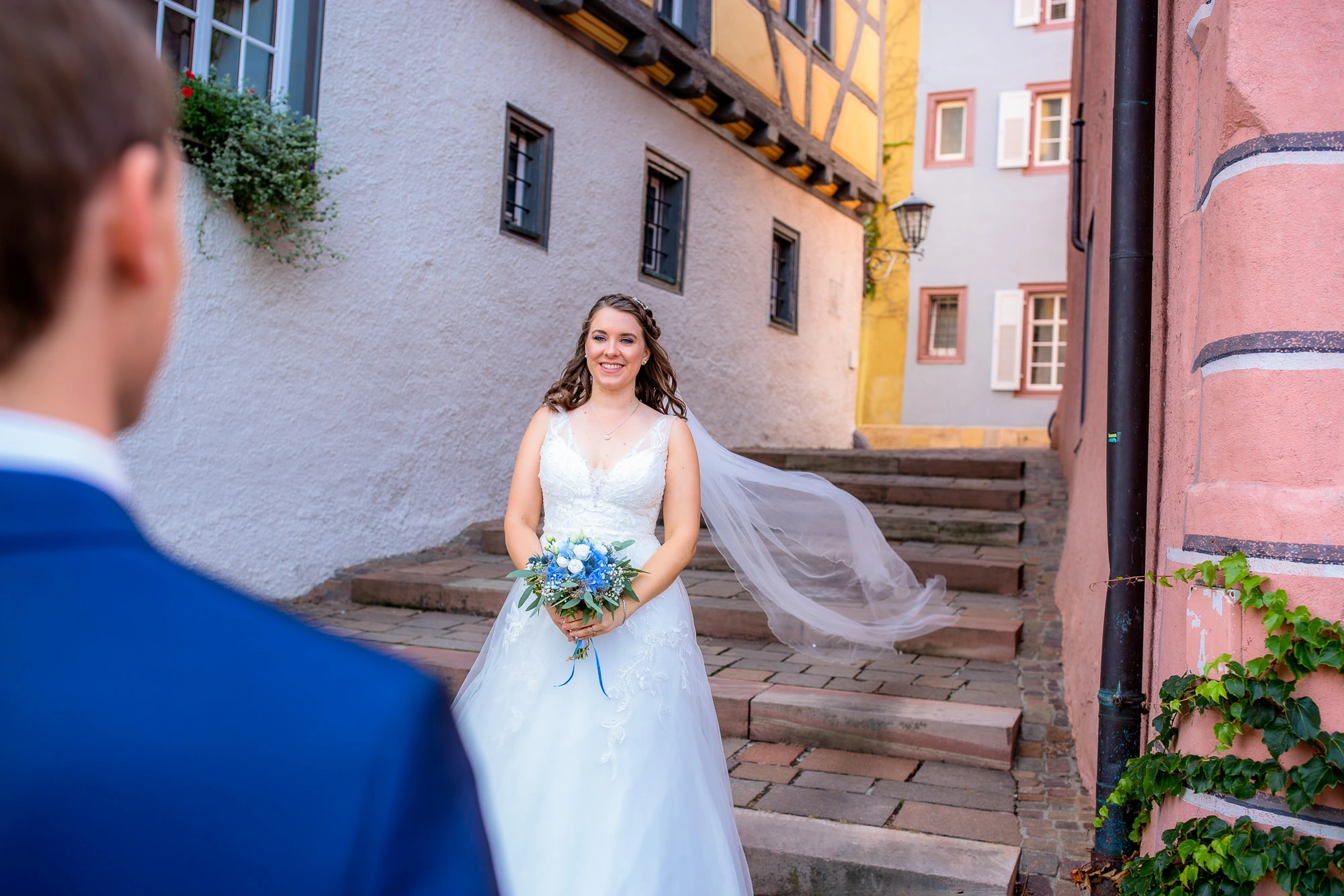 hochzeit-stadtkirche-engen-27.webp
